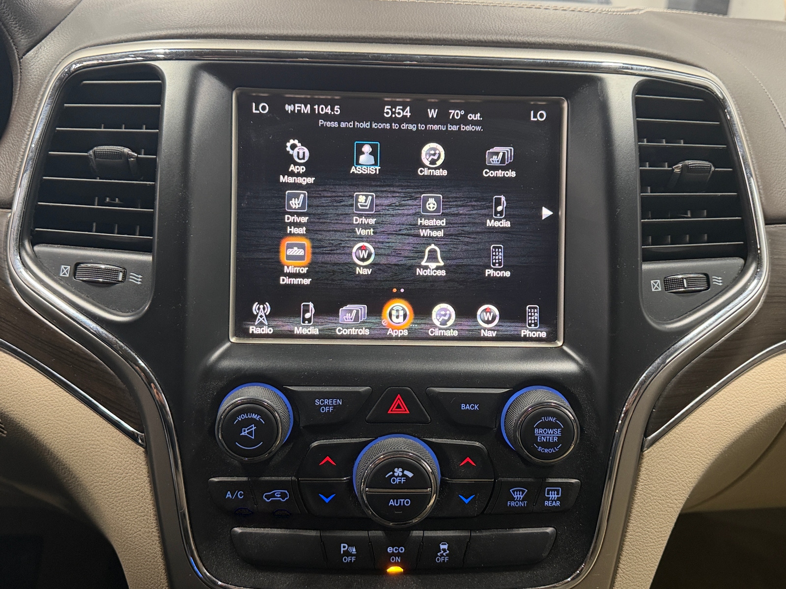 Thumbnail: 2015 Jeep Grand Cherokee - 3