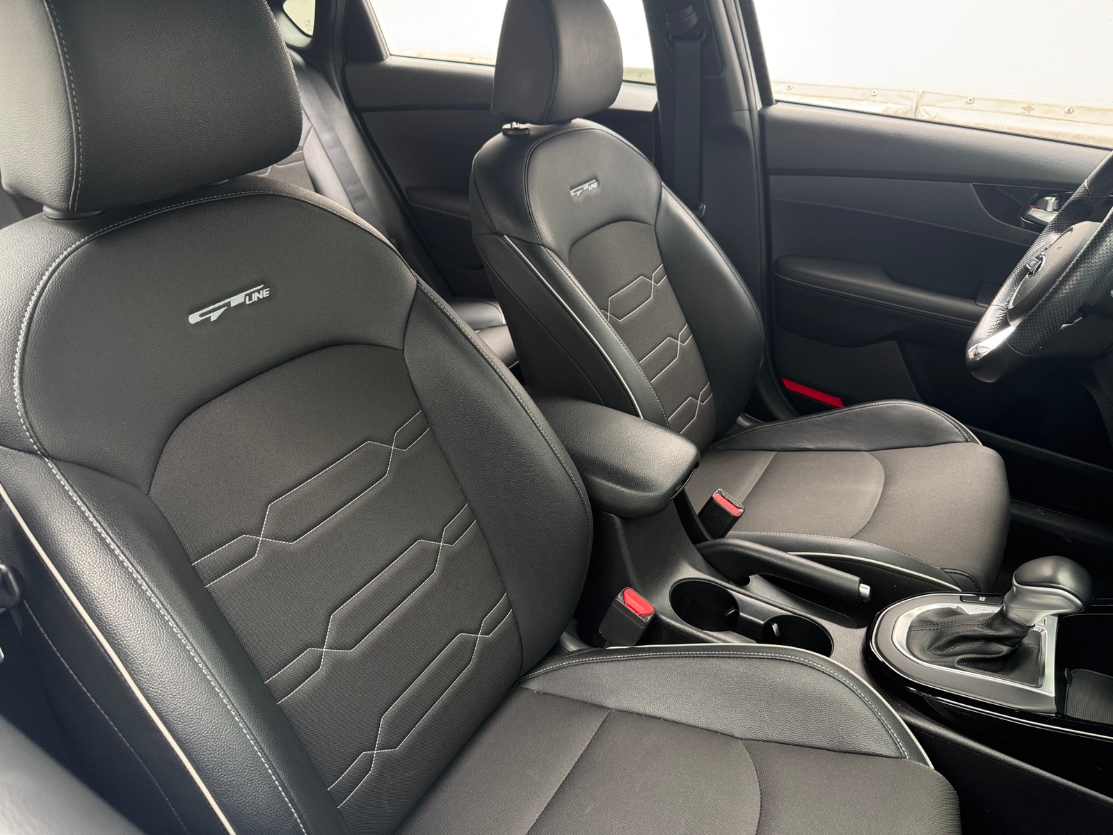 Thumbnail: 2021 Kia Forte - 2