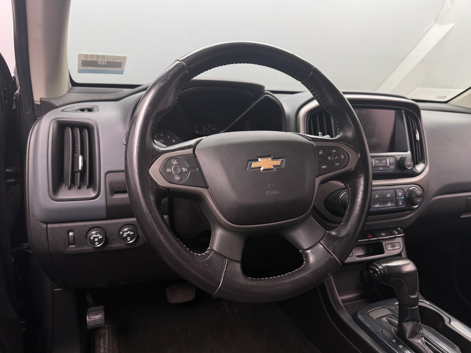 Thumbnail: 2017 Chevrolet Colorado - 5