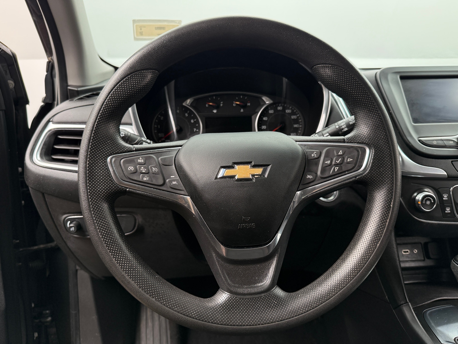 Thumbnail: 2021 Chevrolet Equinox - 5