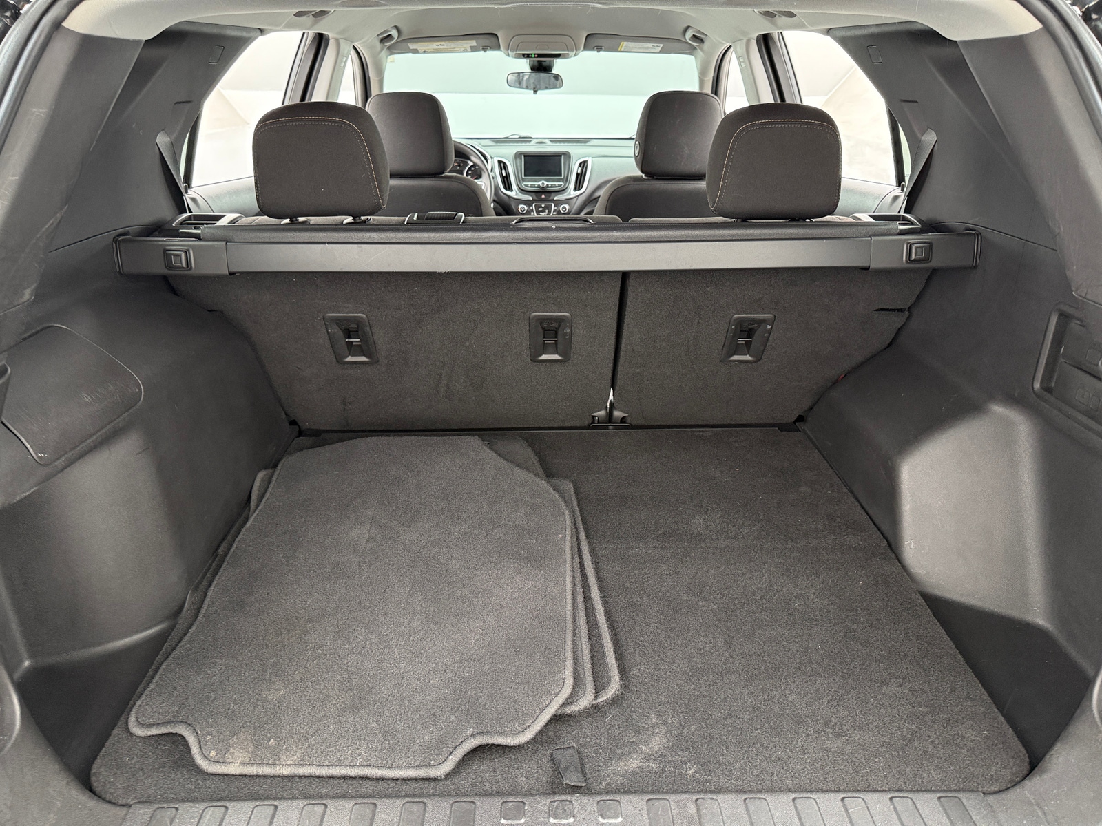 Thumbnail: 2021 Chevrolet Equinox - 7