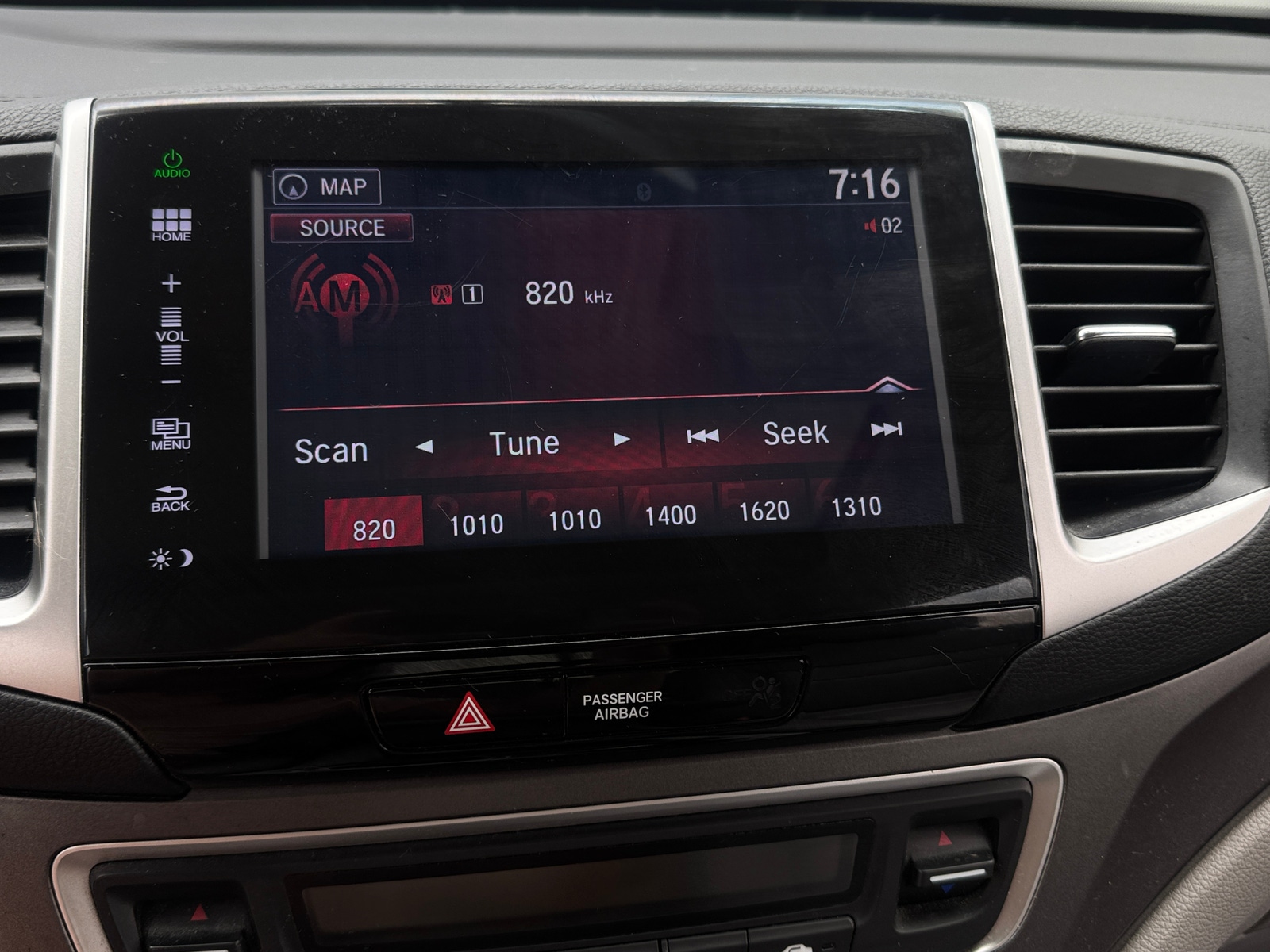 Thumbnail: 2016 Honda Pilot - 3