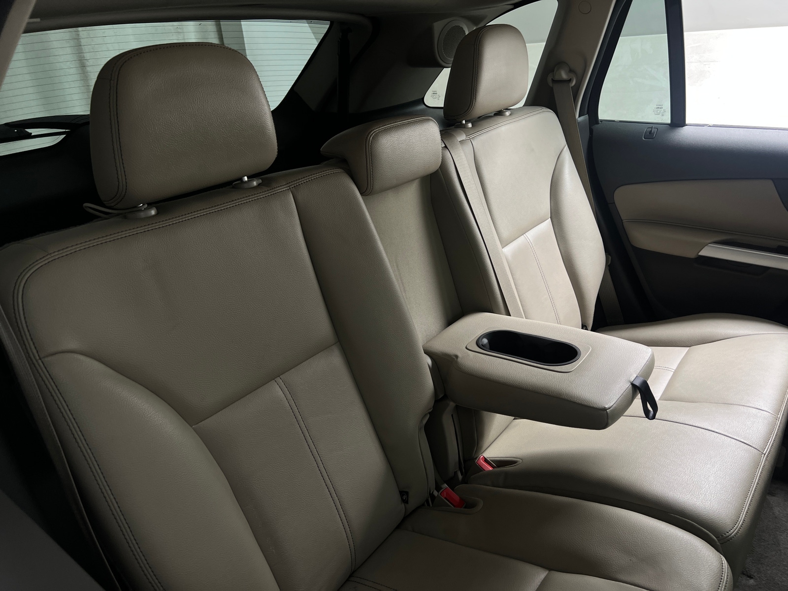 Thumbnail: 2014 Ford Edge - 5