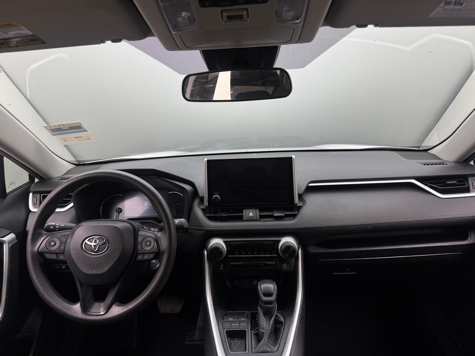 Thumbnail: 2024 Toyota RAV4 - 3