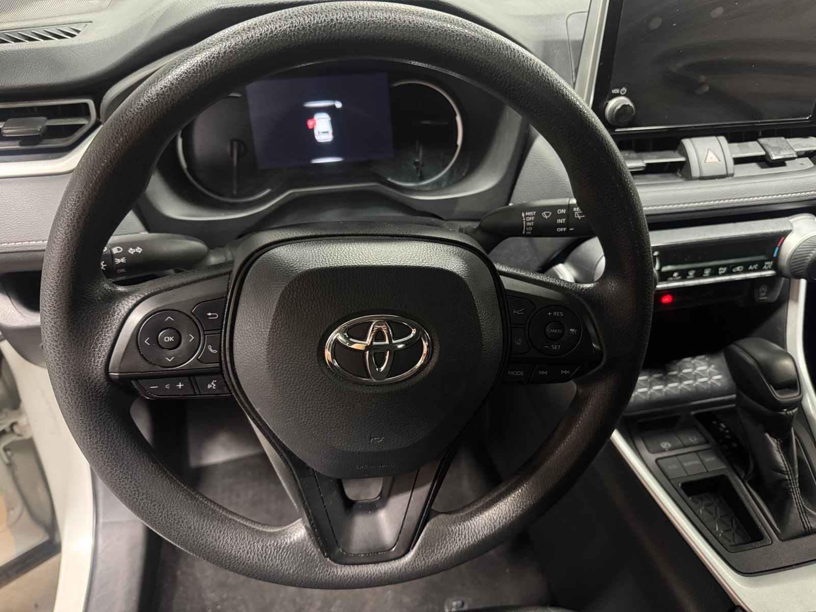 Thumbnail: 2024 Toyota RAV4 - 5