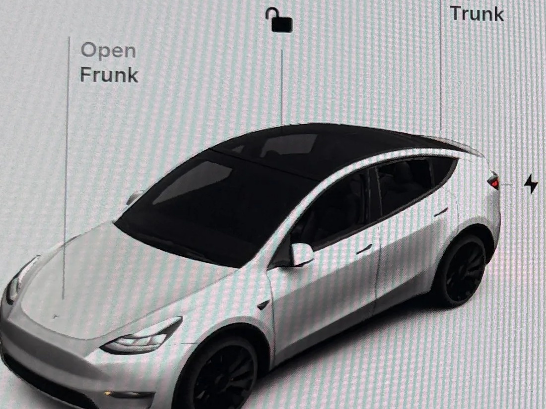Thumbnail: 2022 Tesla Model Y - 3