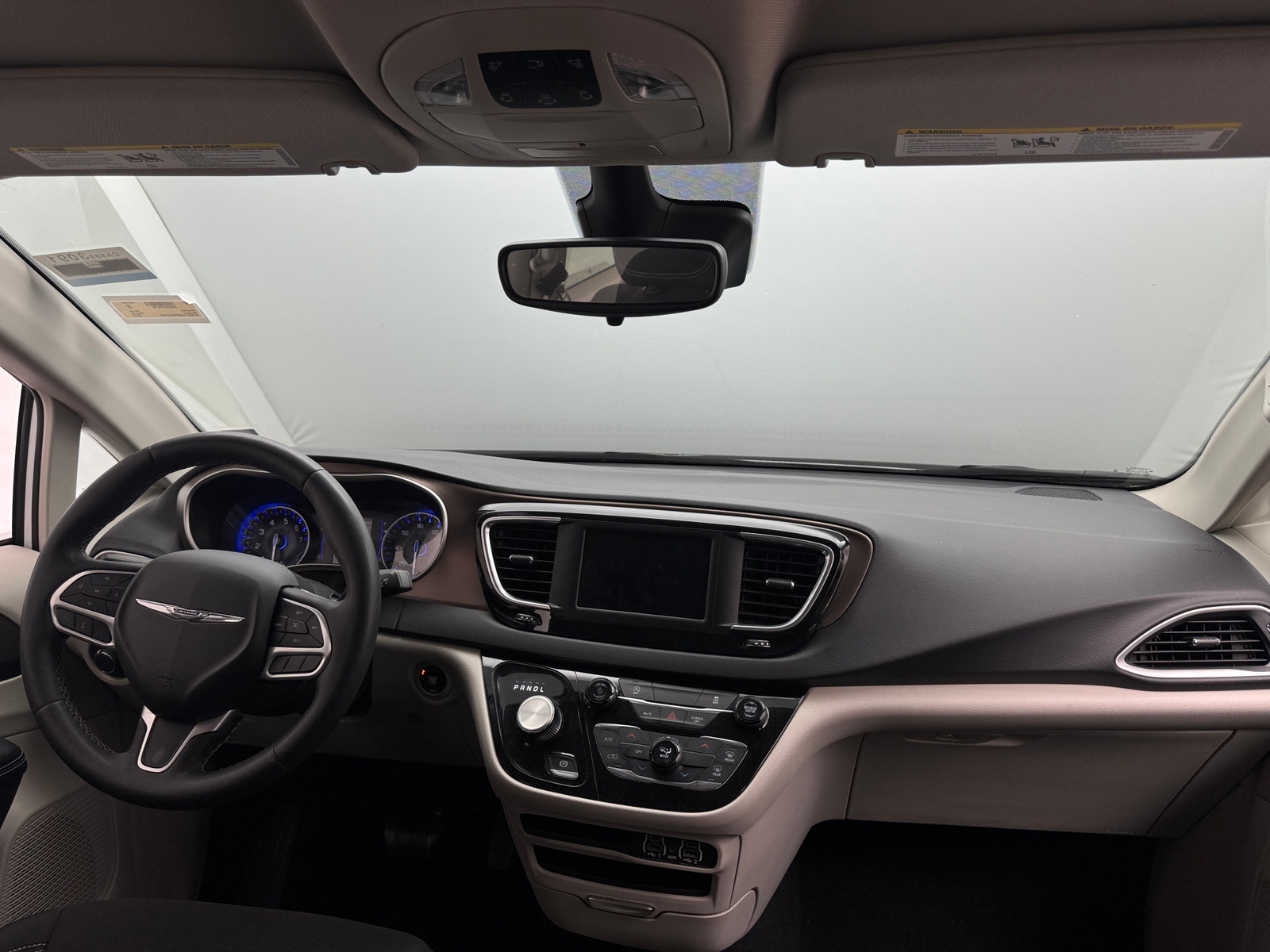 Thumbnail: 2023 Chrysler Voyager - 3