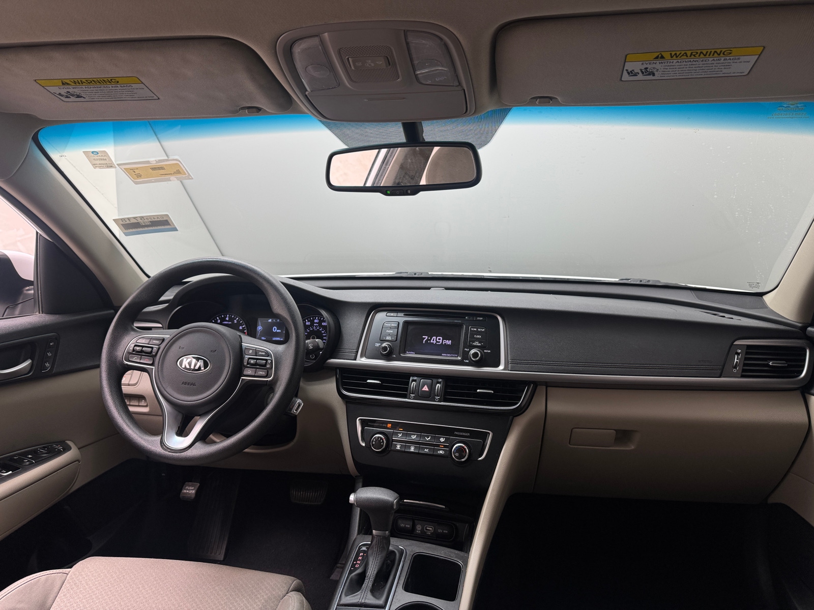 Thumbnail: 2016 Kia Optima - 3