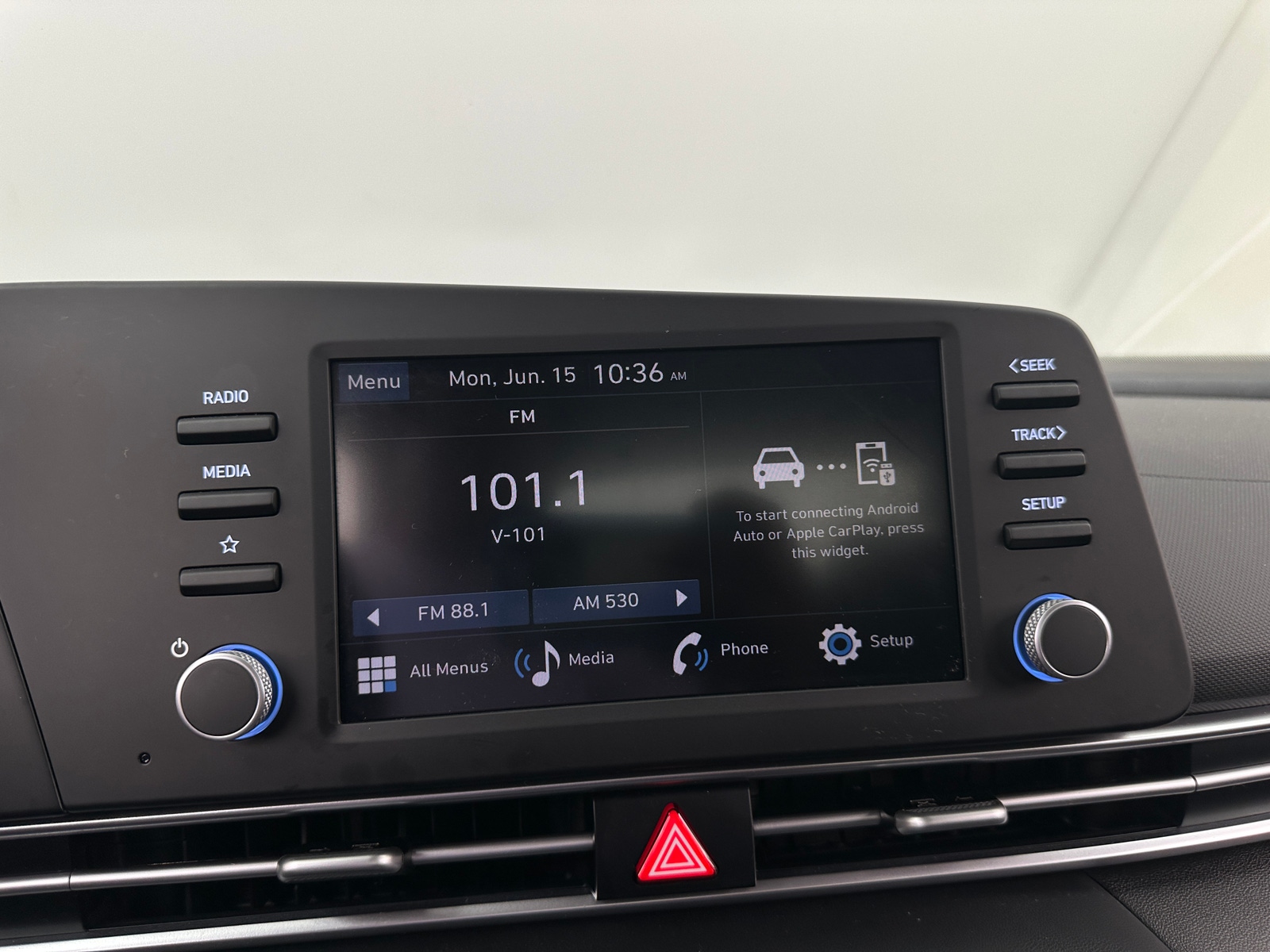 Thumbnail: 2025 Hyundai Elantra - 4