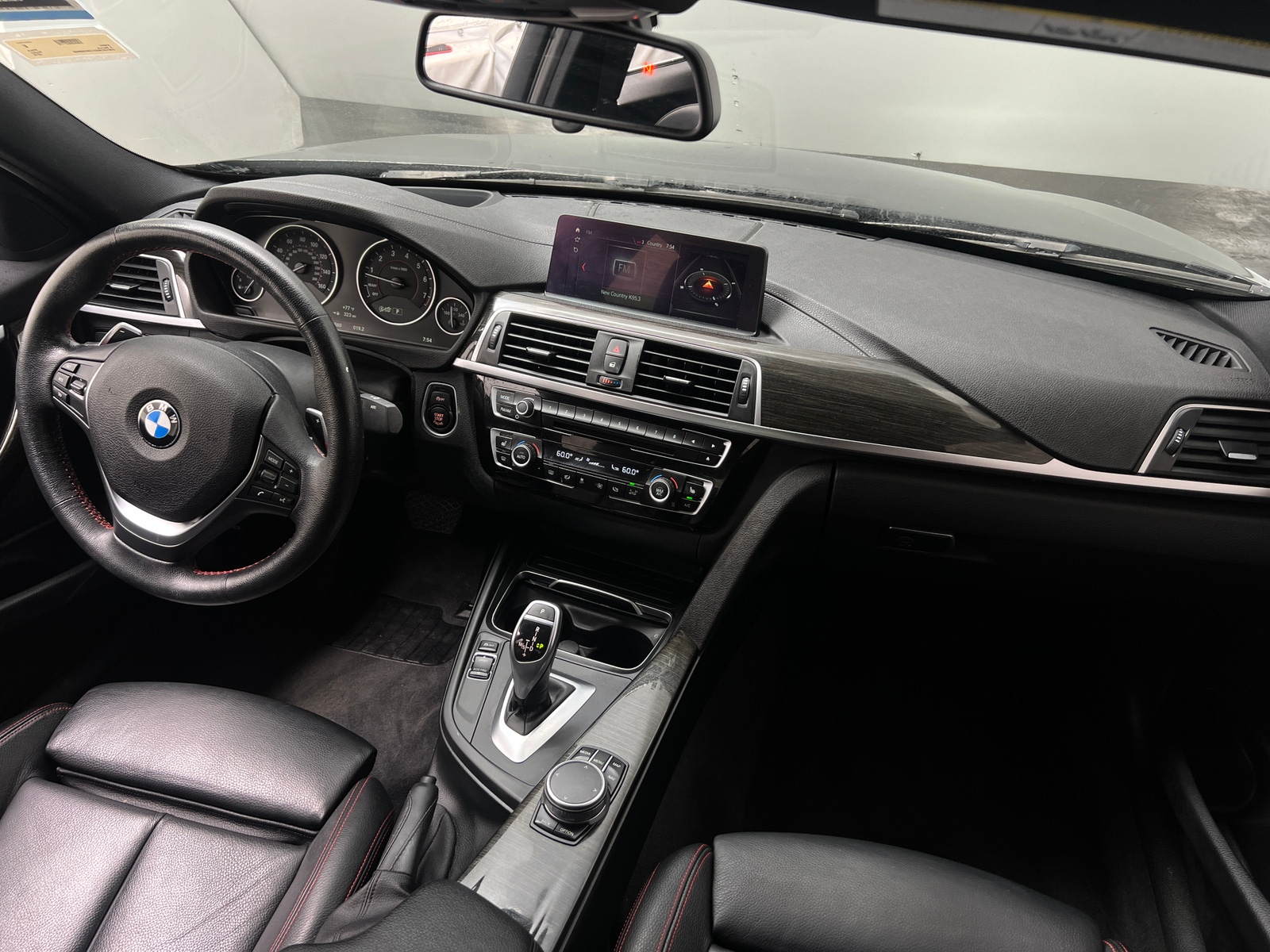 Thumbnail: 2018 BMW 3 Series - 2