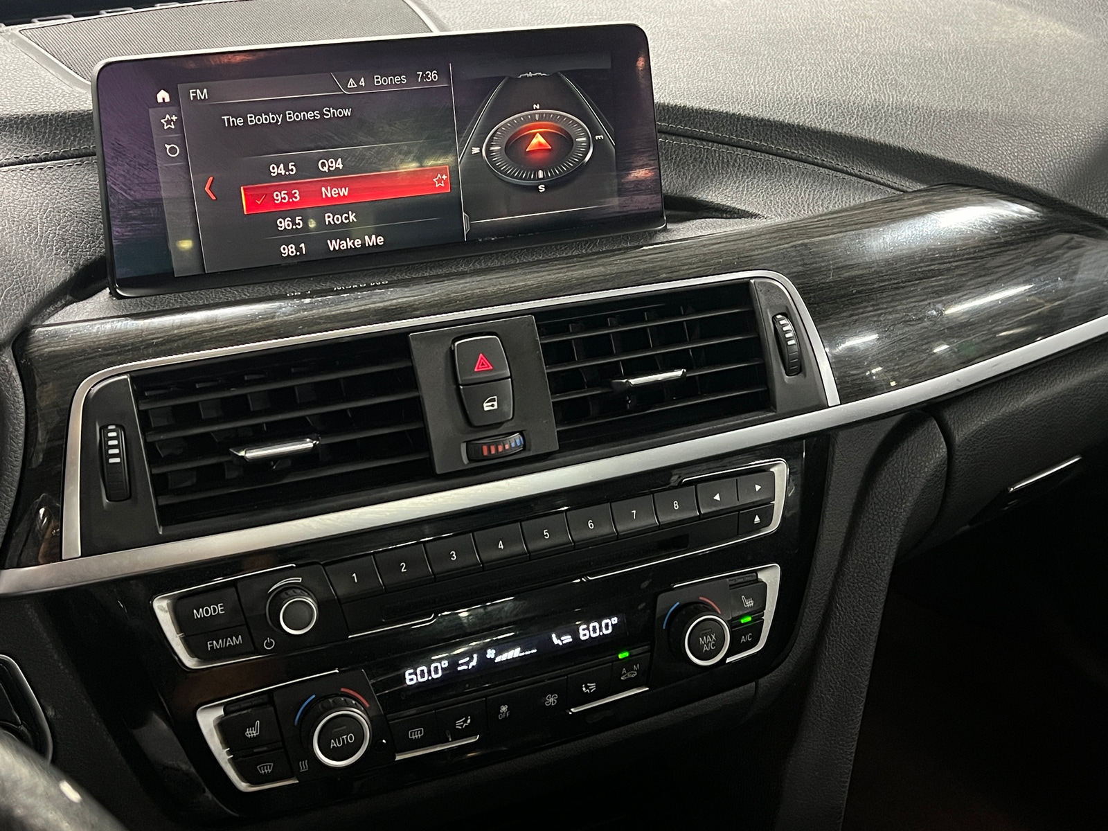 Thumbnail: 2018 BMW 3 Series - 3
