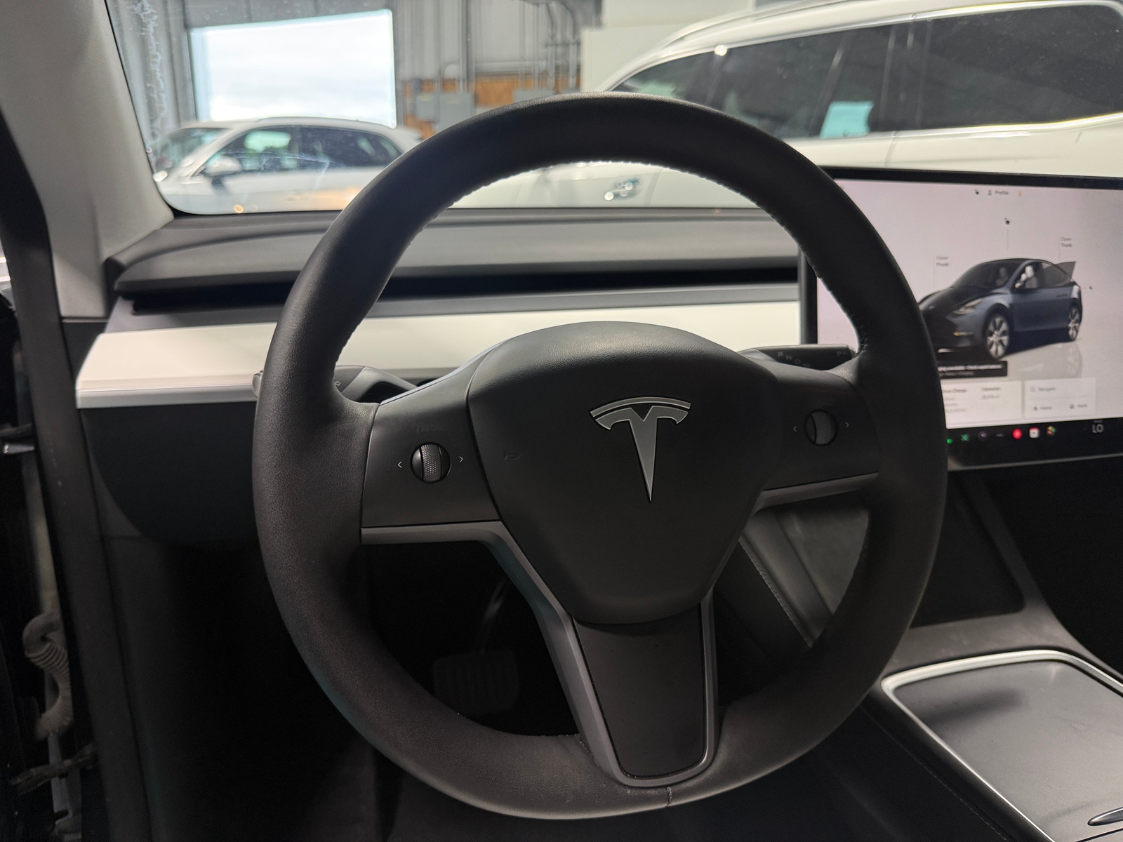 Thumbnail: 2024 Tesla Model Y - 4