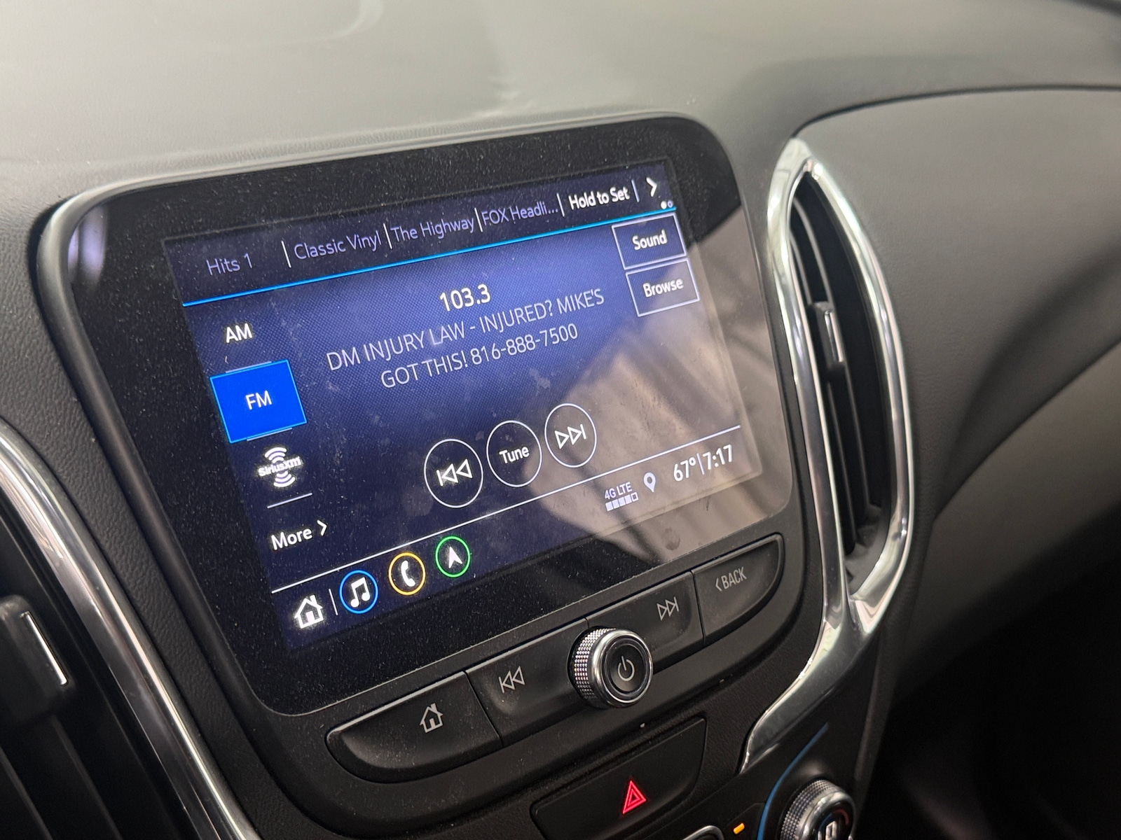 Thumbnail: 2020 Chevrolet Equinox - 3