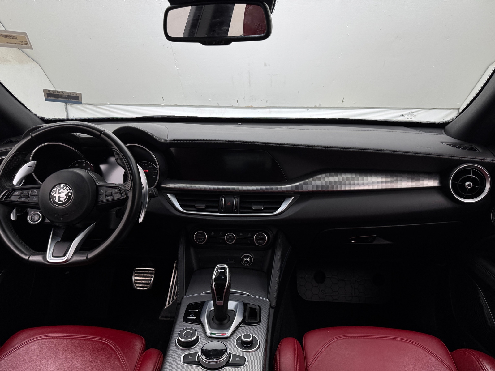 Thumbnail: 2022 Alfa Romeo Stelvio - 2