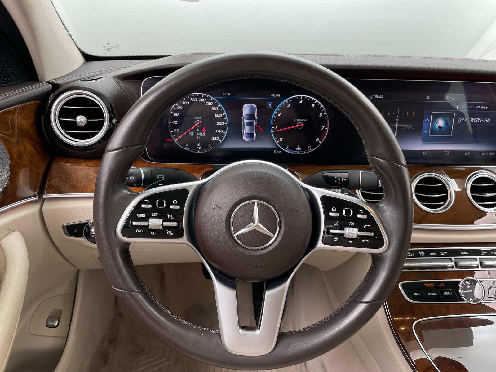 Thumbnail: 2020 Mercedes-Benz E-Class - 4