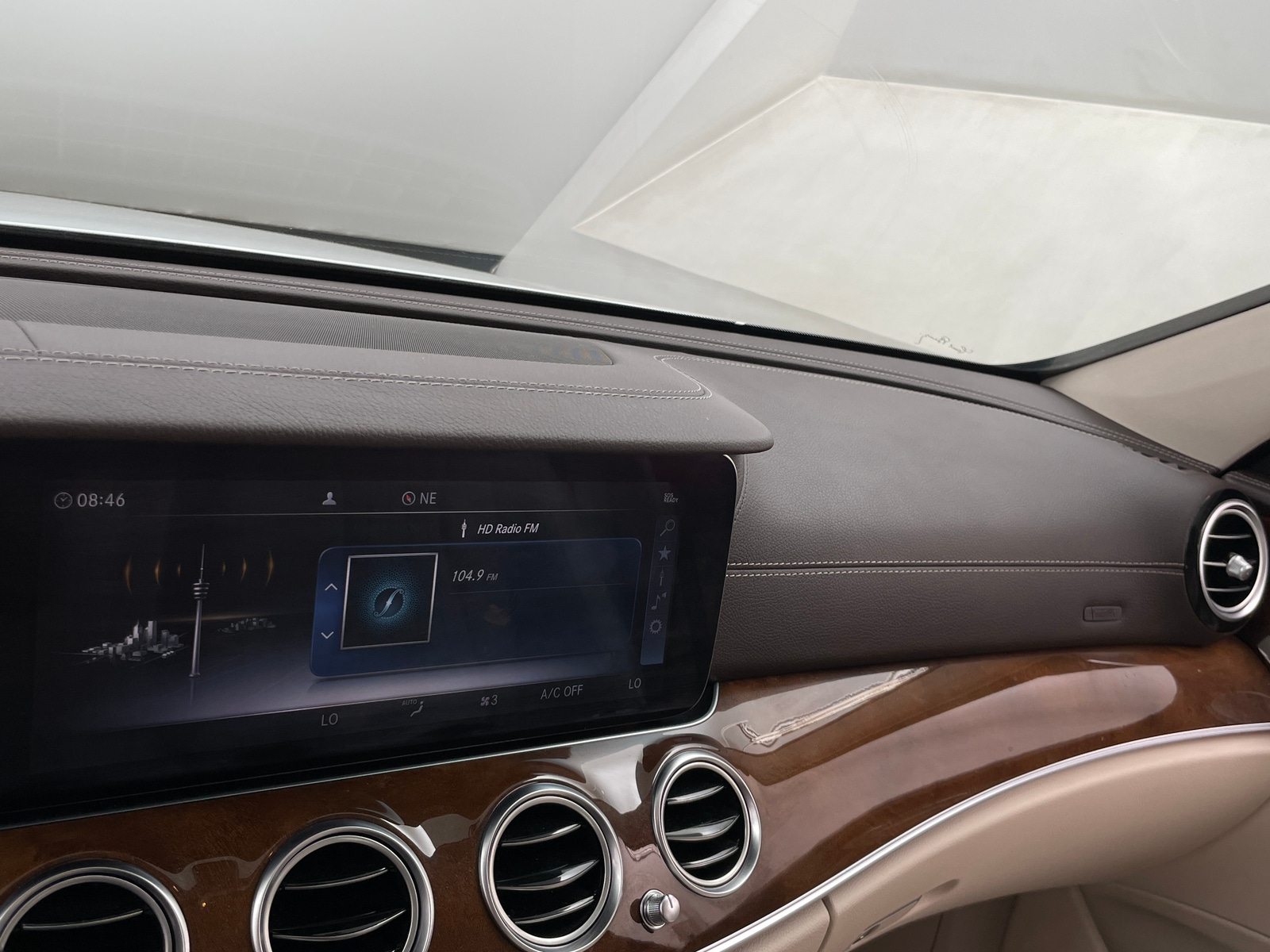 Thumbnail: 2020 Mercedes-Benz E-Class - 3