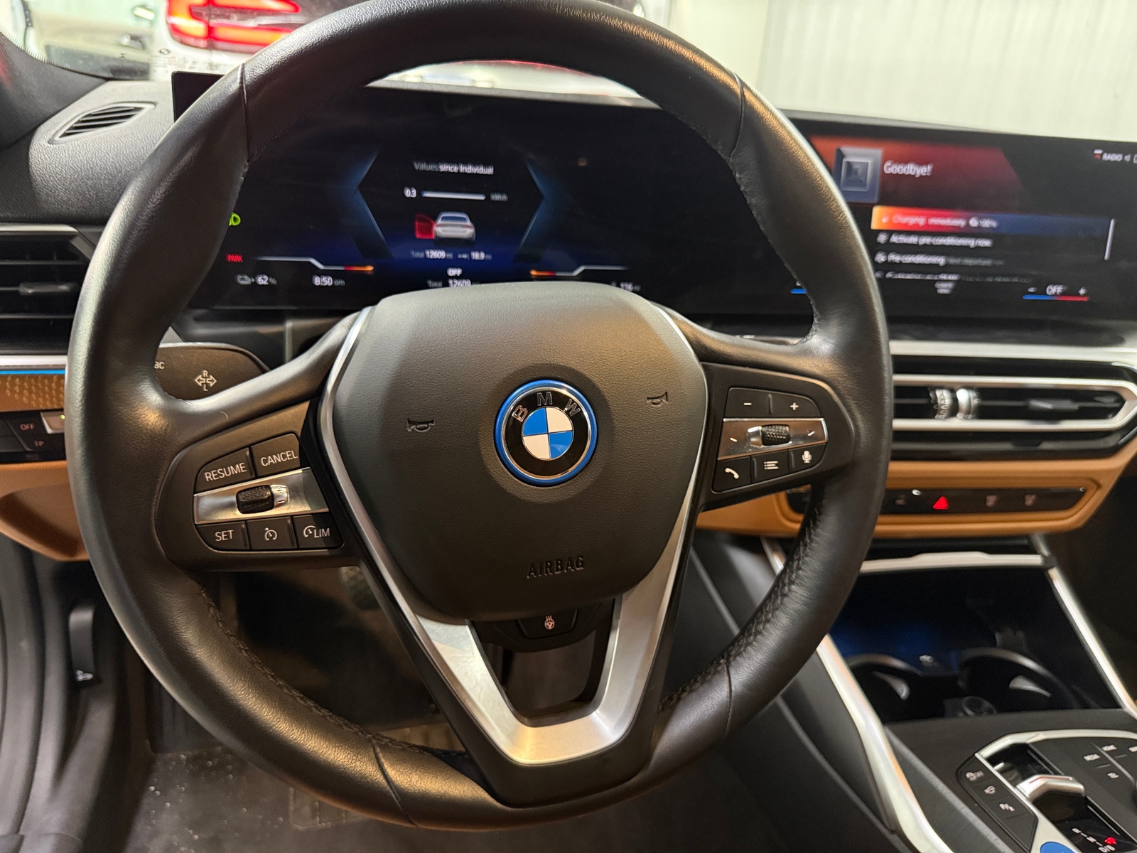 Thumbnail: 2023 BMW i4 - 4