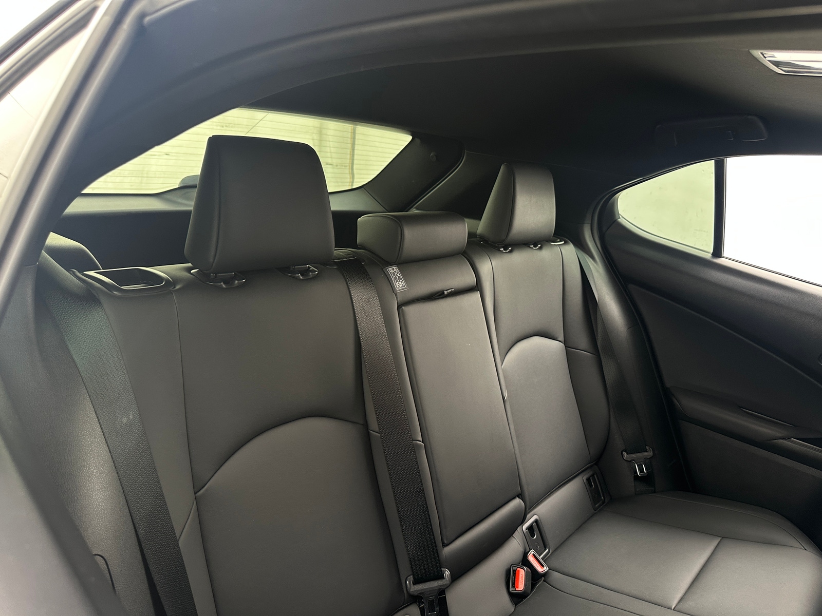 Thumbnail: 2024 Lexus UX - 5