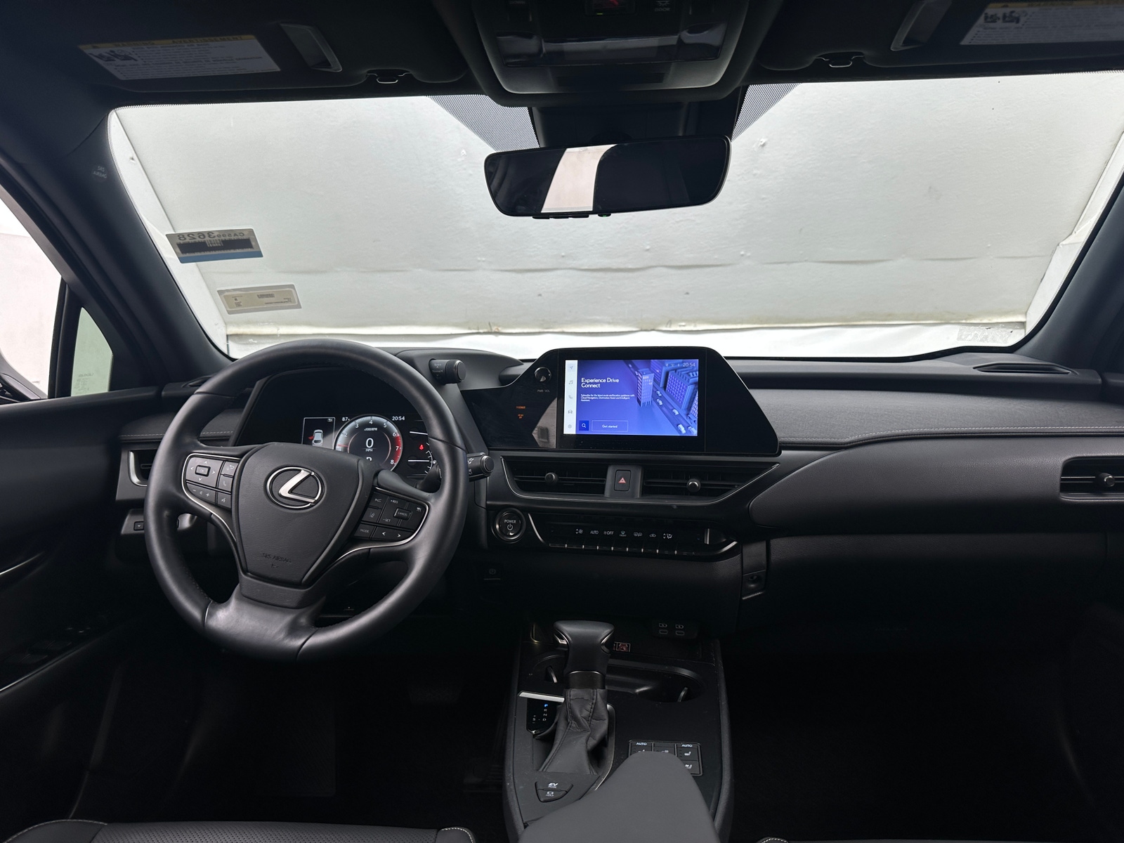 Thumbnail: 2024 Lexus UX - 2