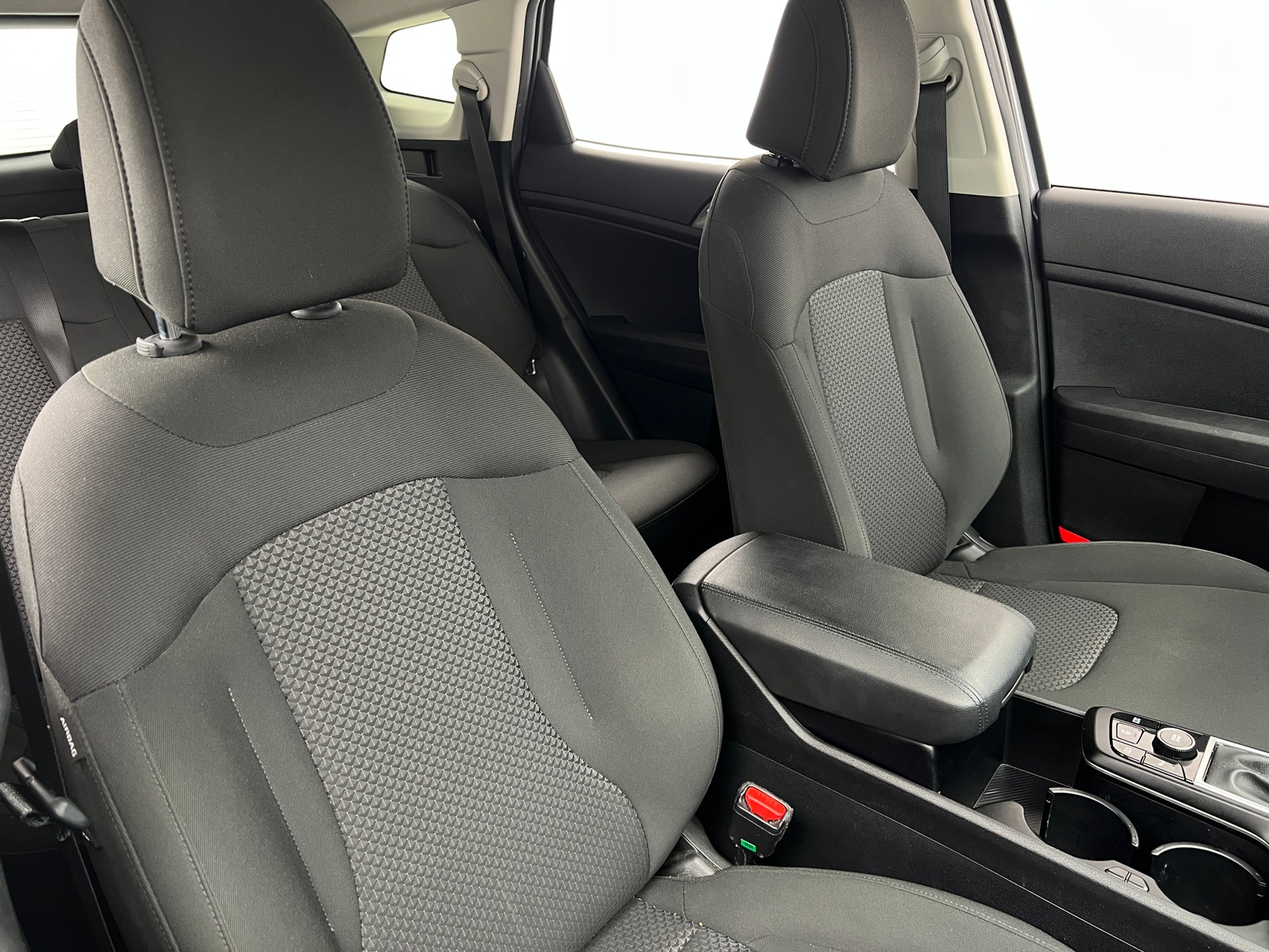 Thumbnail: 2025 Kia Sportage - 2