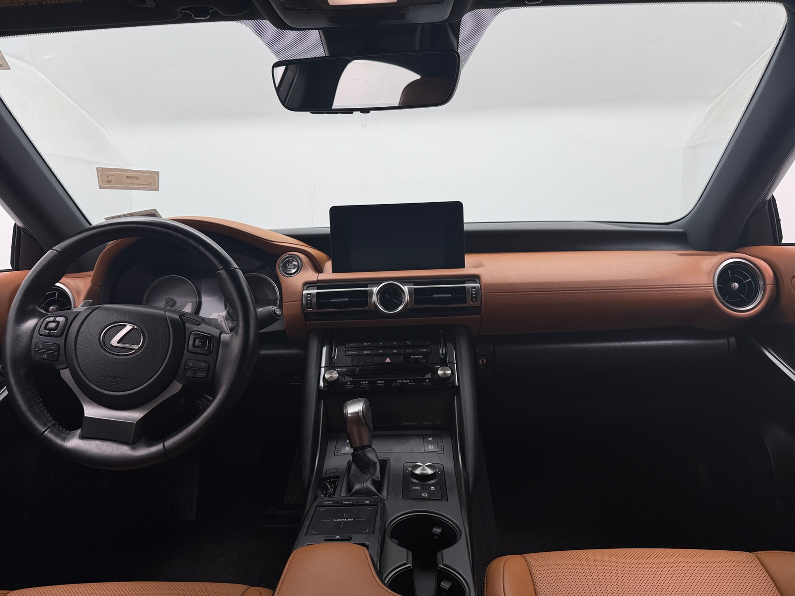 Thumbnail: 2021 Lexus IS - 2