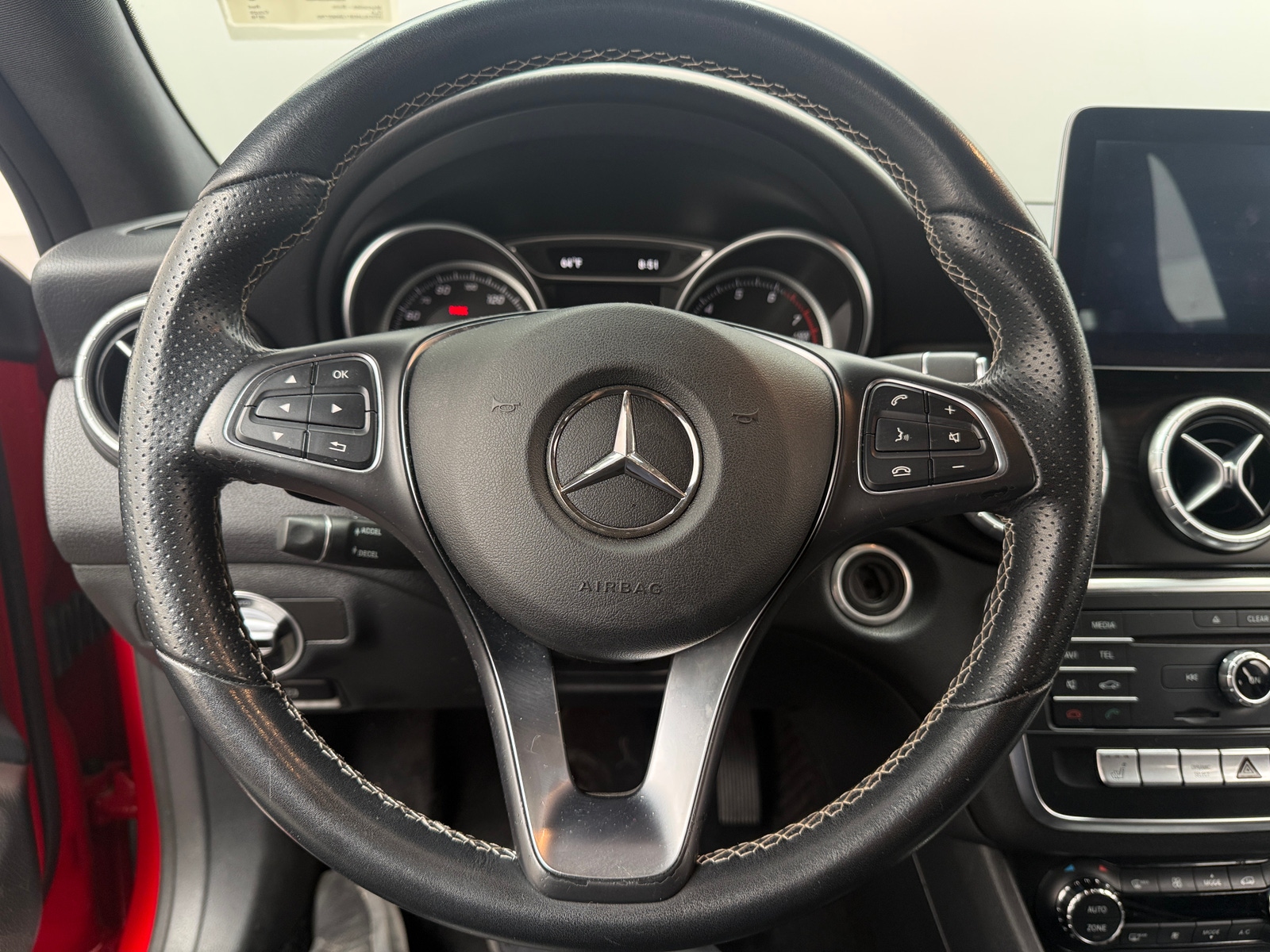 Thumbnail: 2018 Mercedes-Benz CLA - 4