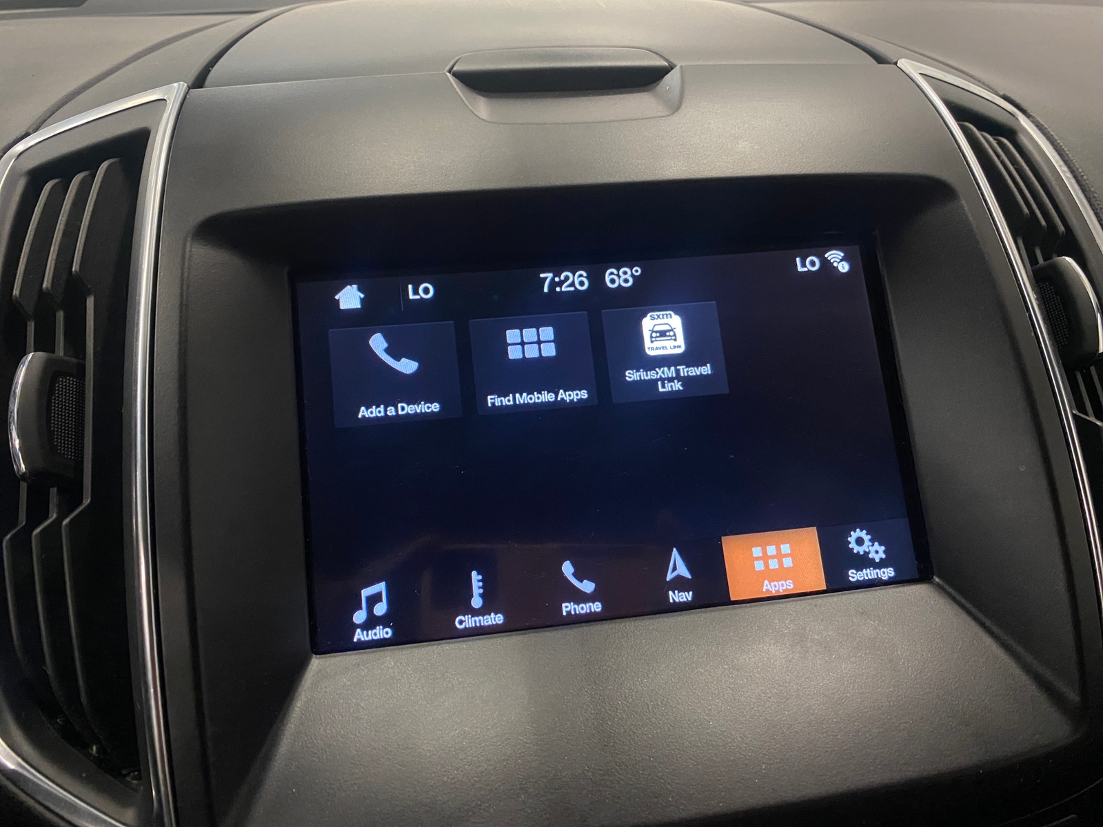 Thumbnail: 2018 Ford Edge - 3