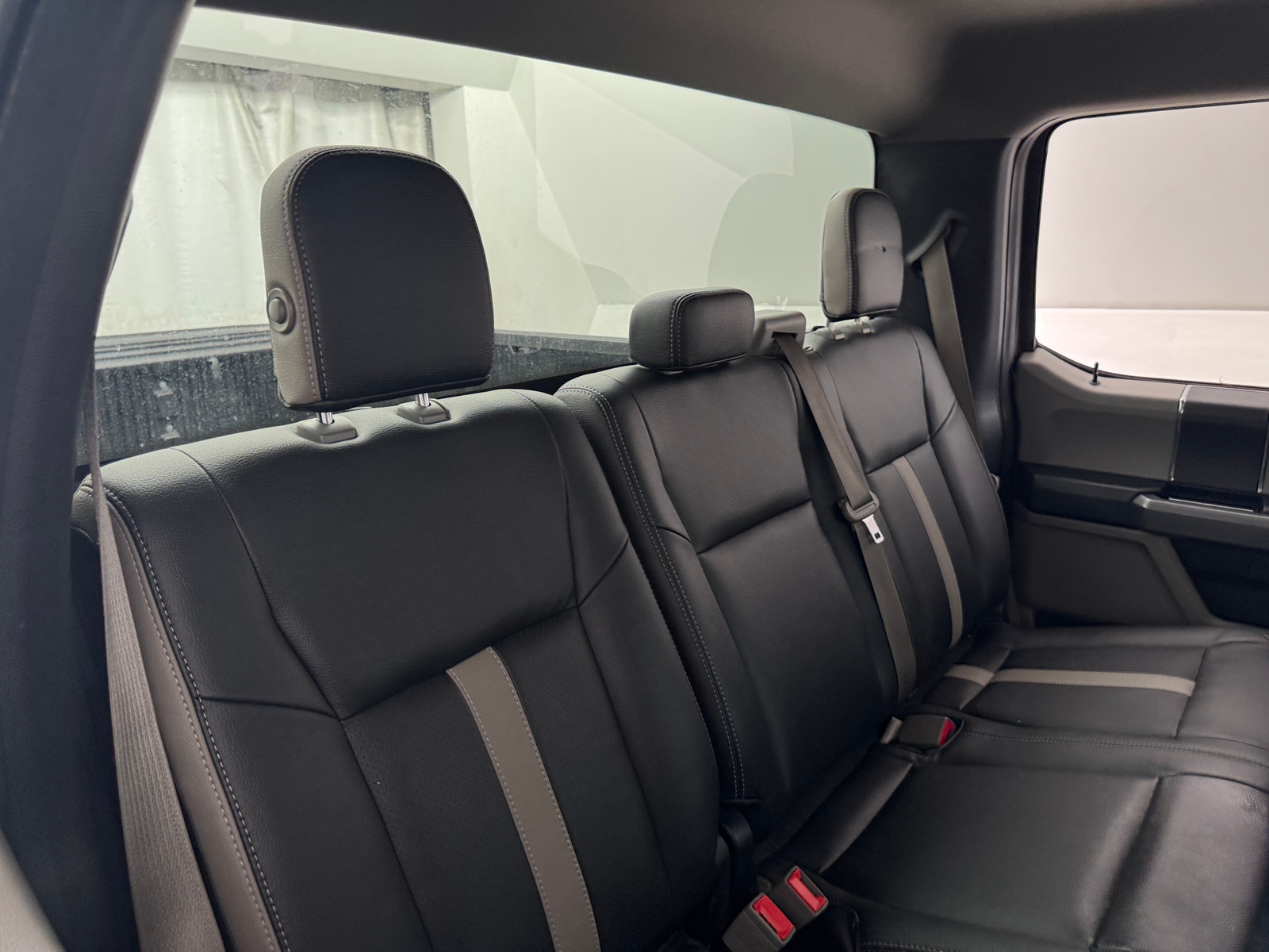 Thumbnail: 2019 Ford Econoline - 6