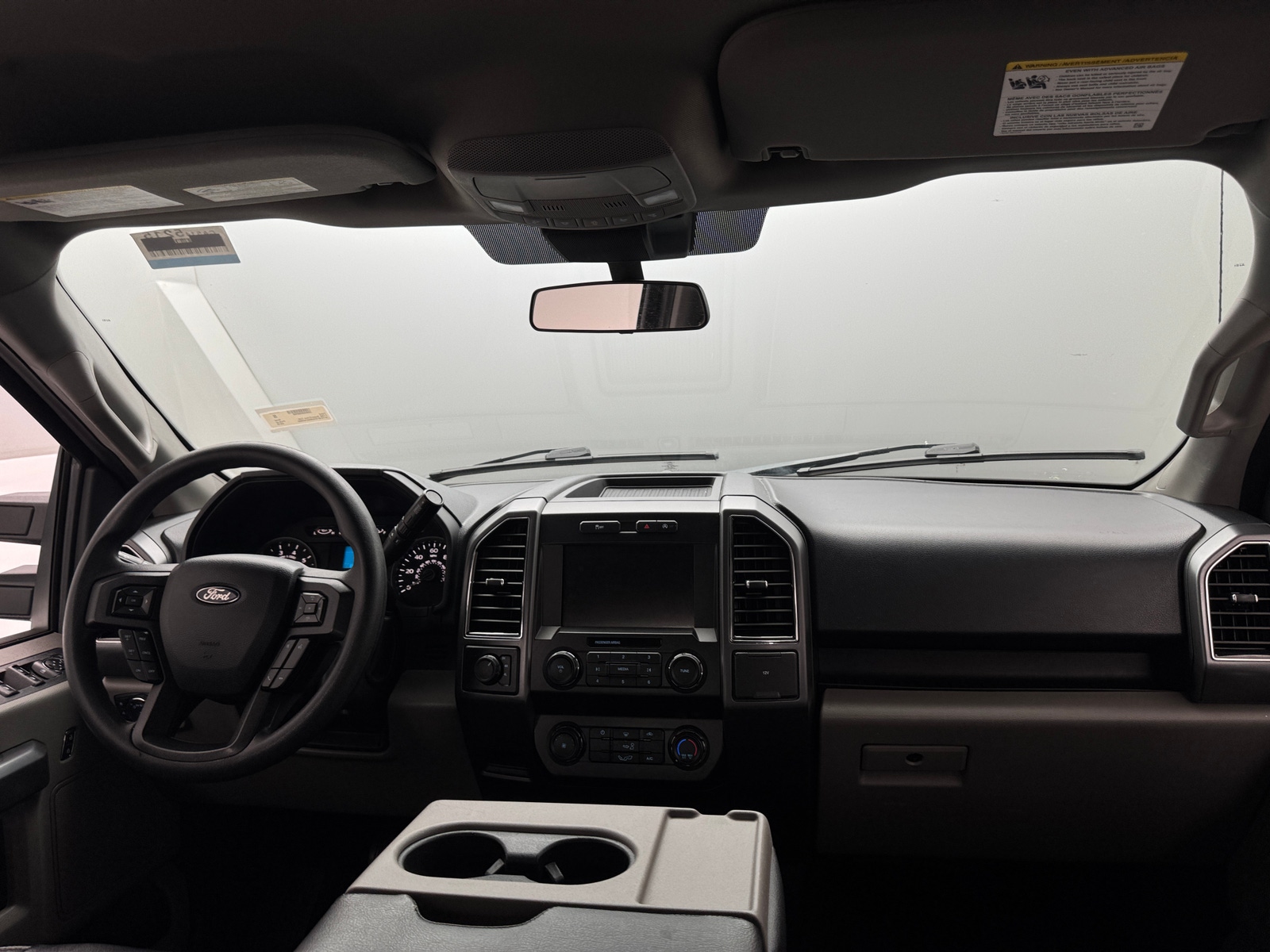 Thumbnail: 2019 Ford Econoline - 3