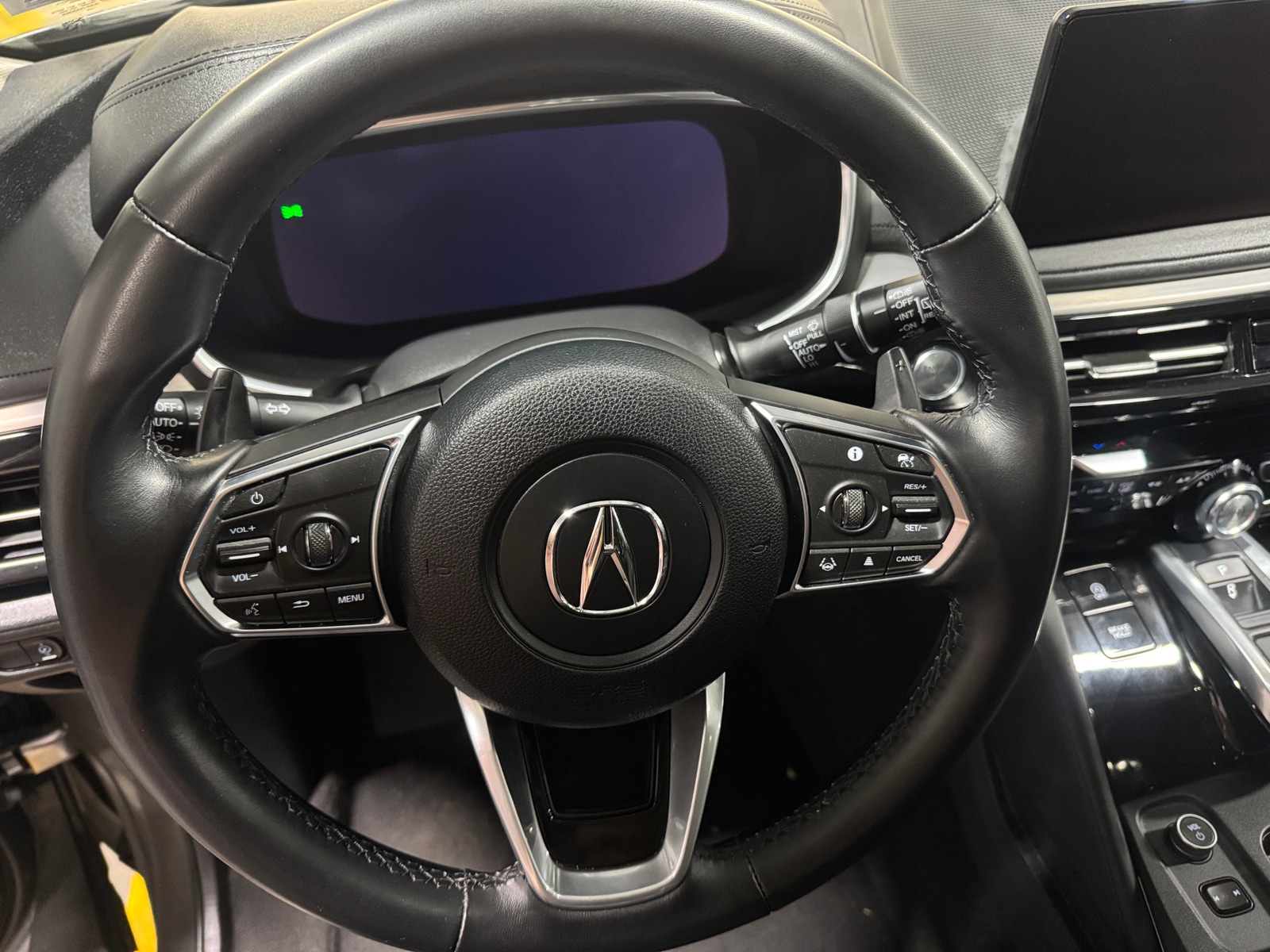 Thumbnail: 2025 Acura MDX - 4
