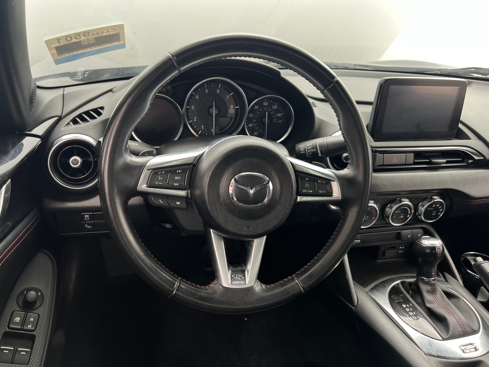 Thumbnail: 2018 Mazda MX-5 Miata - 4