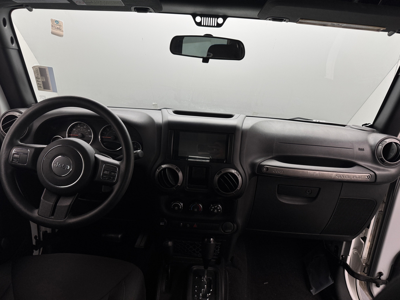 Thumbnail: 2015 Jeep Wrangler - 3