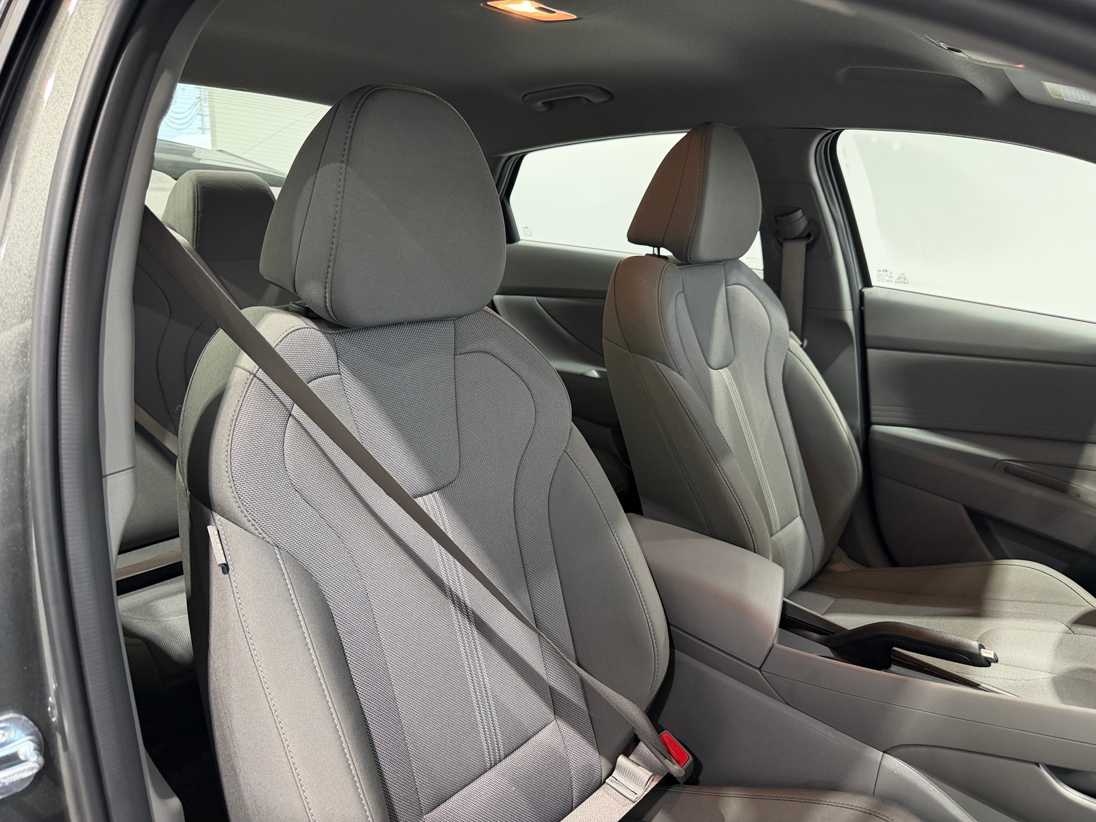 Thumbnail: 2025 Hyundai Elantra - 2