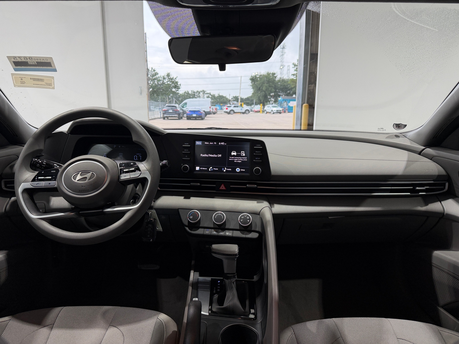 Thumbnail: 2025 Hyundai Elantra - 3