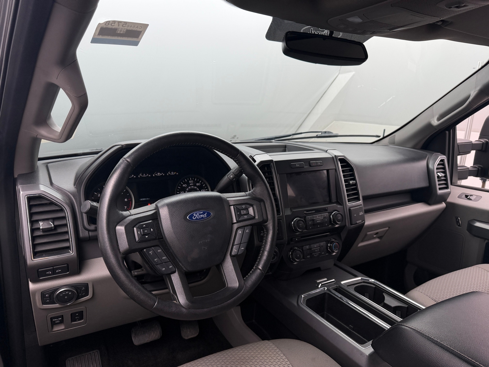 Thumbnail: 2018 Ford Econoline - 3
