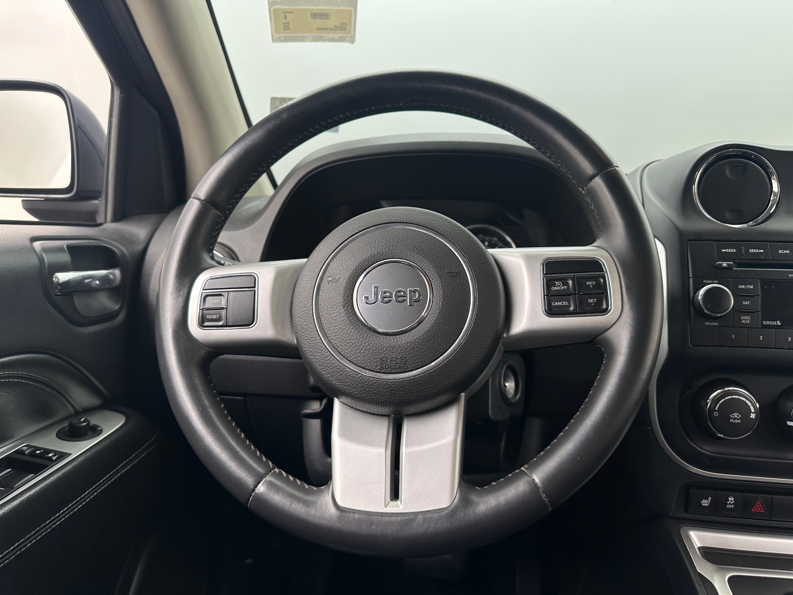 Thumbnail: 2015 Jeep Compass - 4