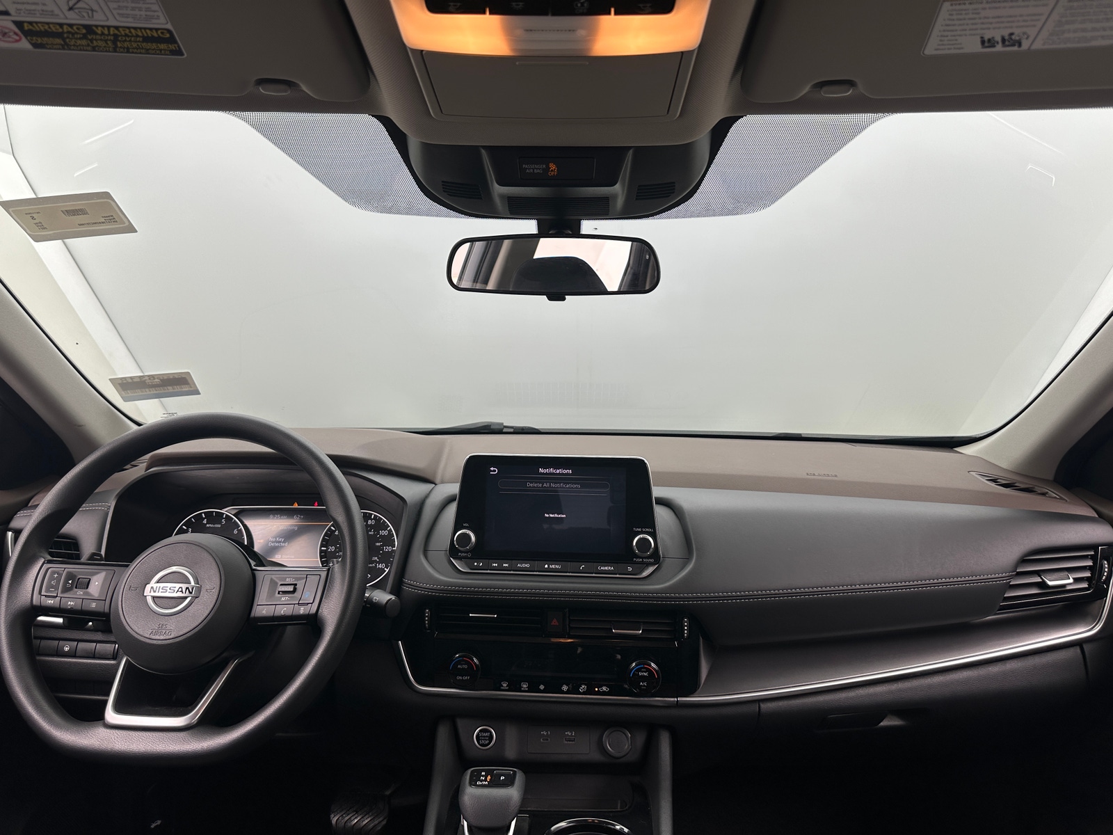 Thumbnail: 2021 Nissan Rogue - 3