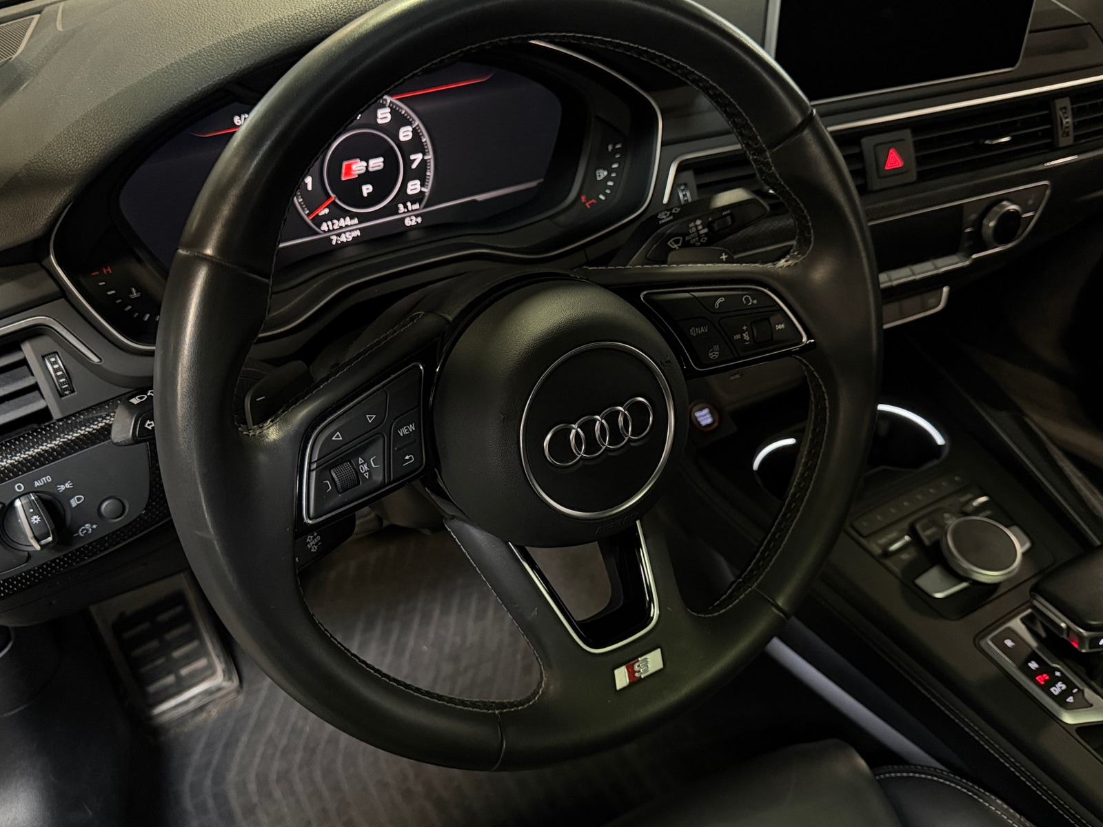 Thumbnail: 2019 Audi S5 - 4