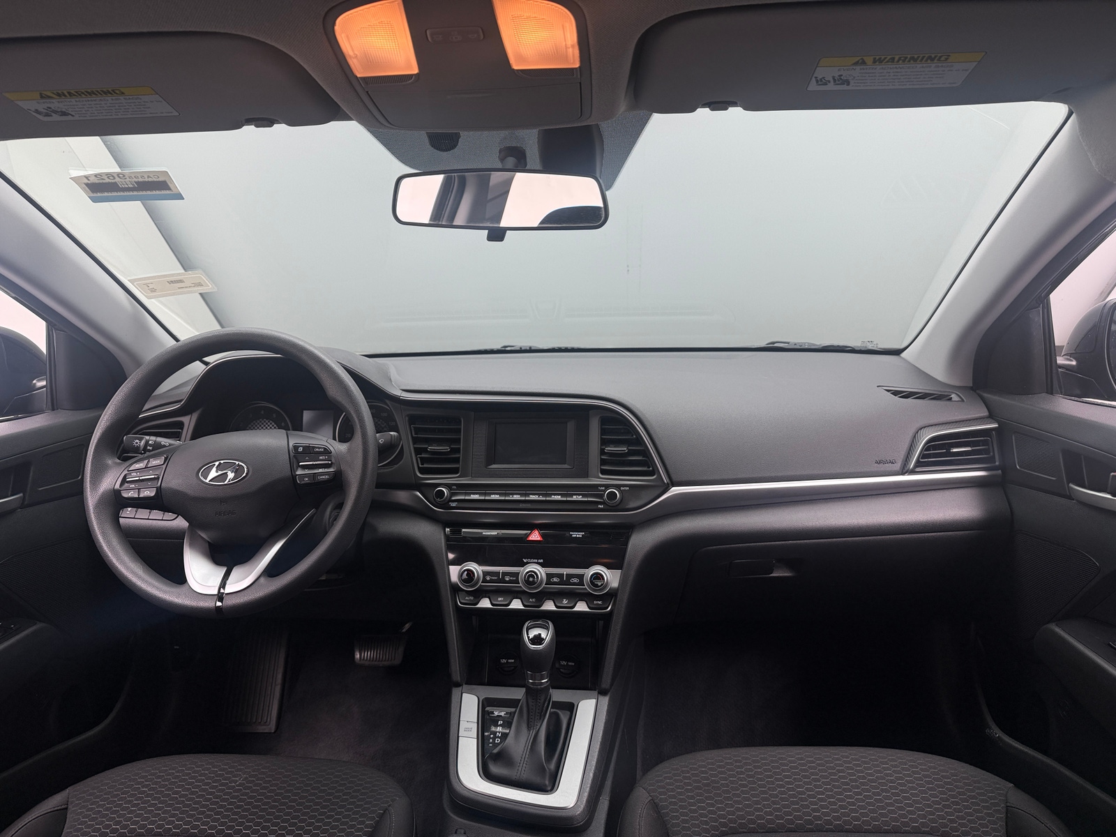 Thumbnail: 2020 Hyundai Elantra - 3