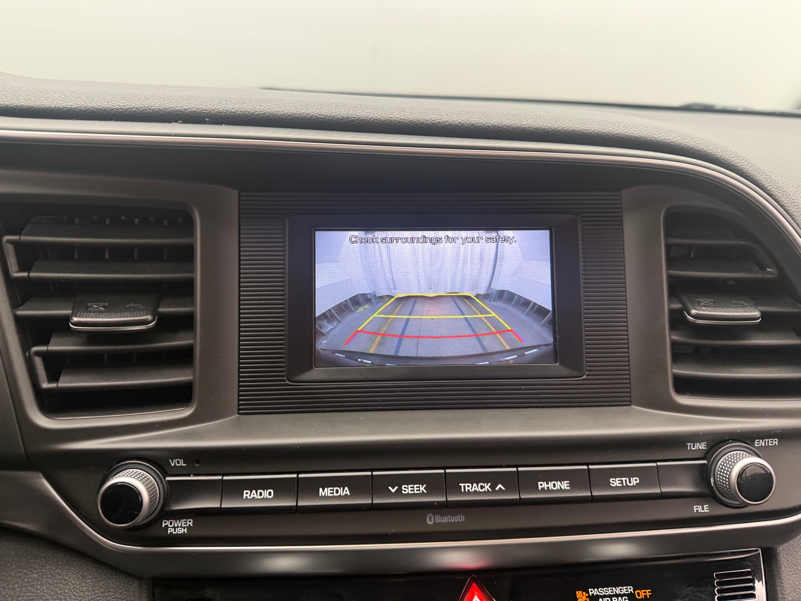 Thumbnail: 2020 Hyundai Elantra - 4