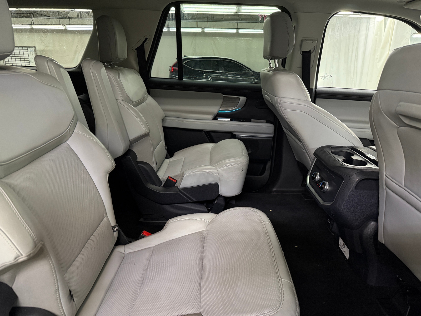 Thumbnail: 2025 Ford Expedition MAX - 5