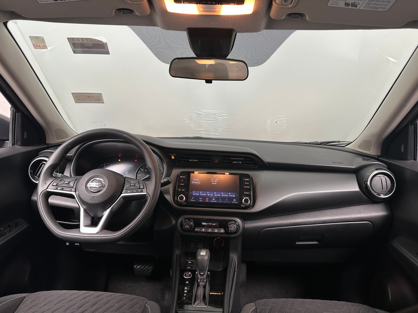Thumbnail: 2021 Nissan Kicks - 3