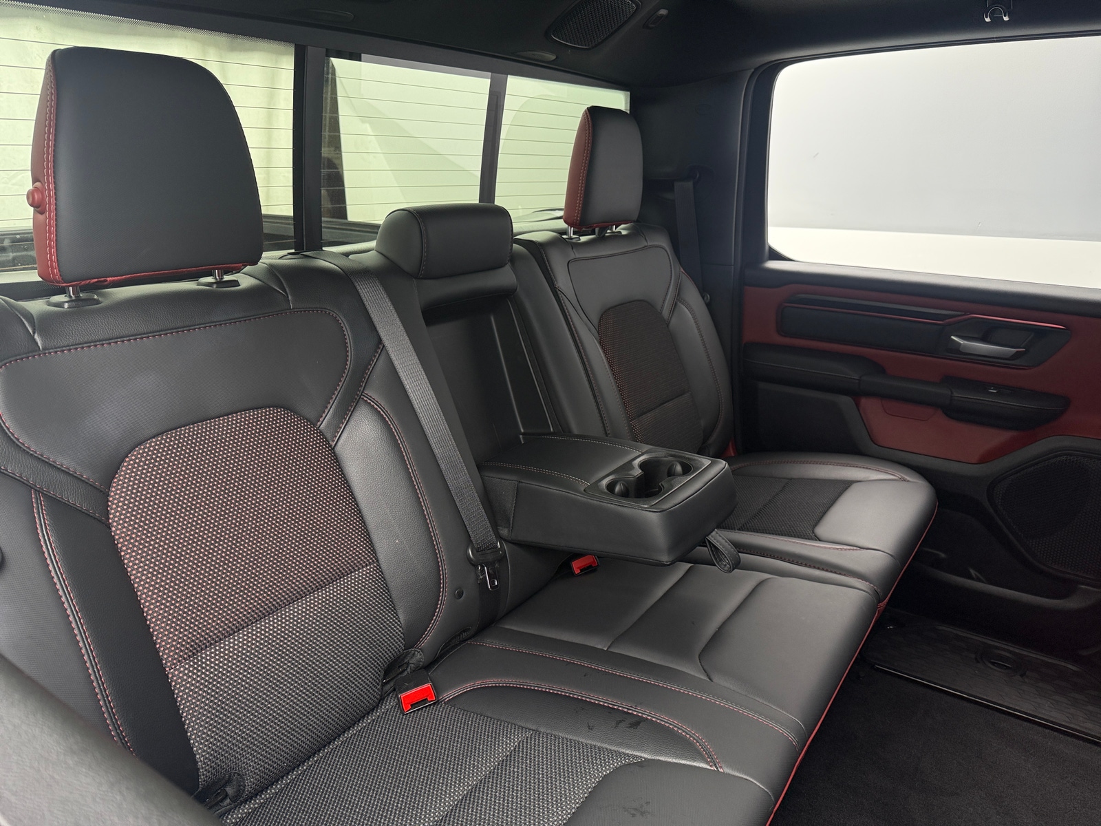 Thumbnail: 2025 RAM 1500 - 6