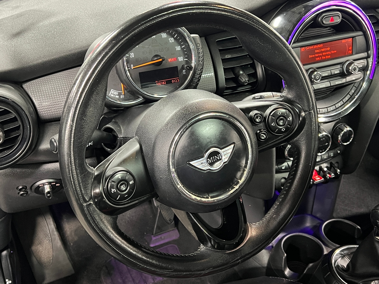 Thumbnail: 2015 MINI Cooper Hardtop - 4