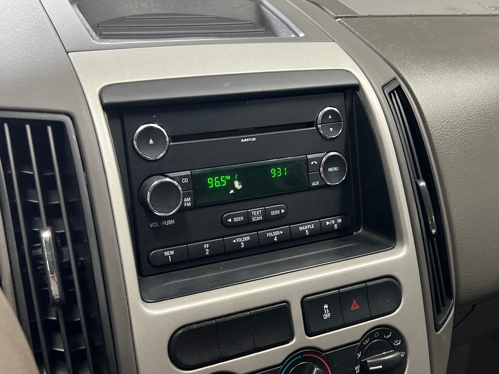 Thumbnail: 2010 Ford Edge - 4