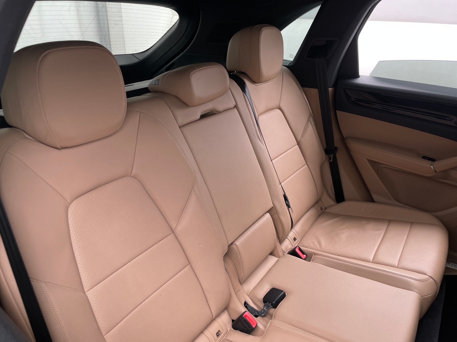 Thumbnail: 2020 Porsche Cayenne - 5