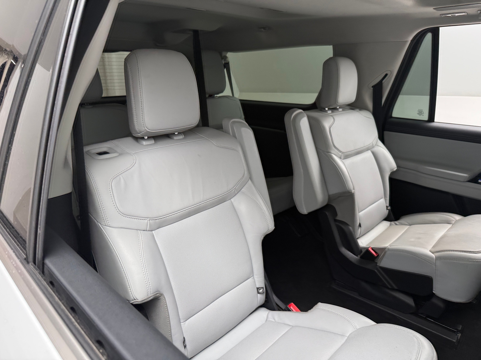 Thumbnail: 2025 Ford Expedition MAX - 5