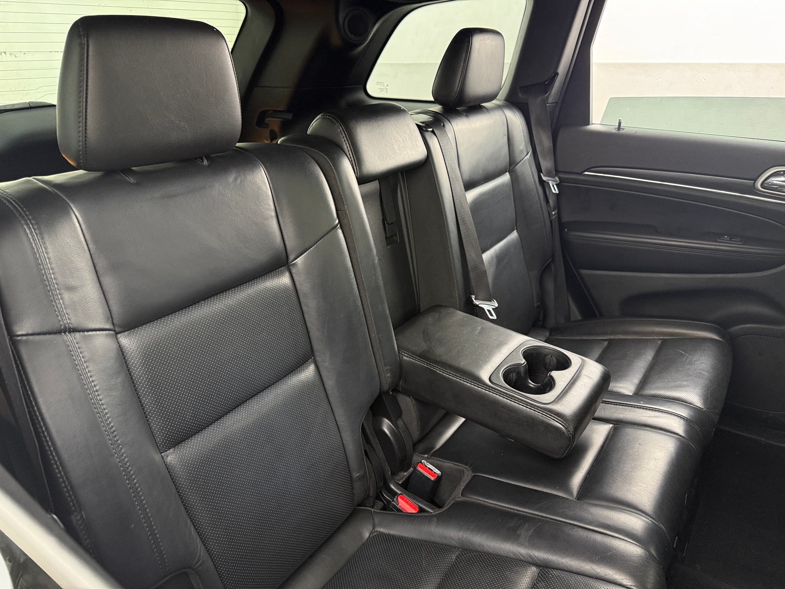 Thumbnail: 2020 Jeep Grand Cherokee - 5
