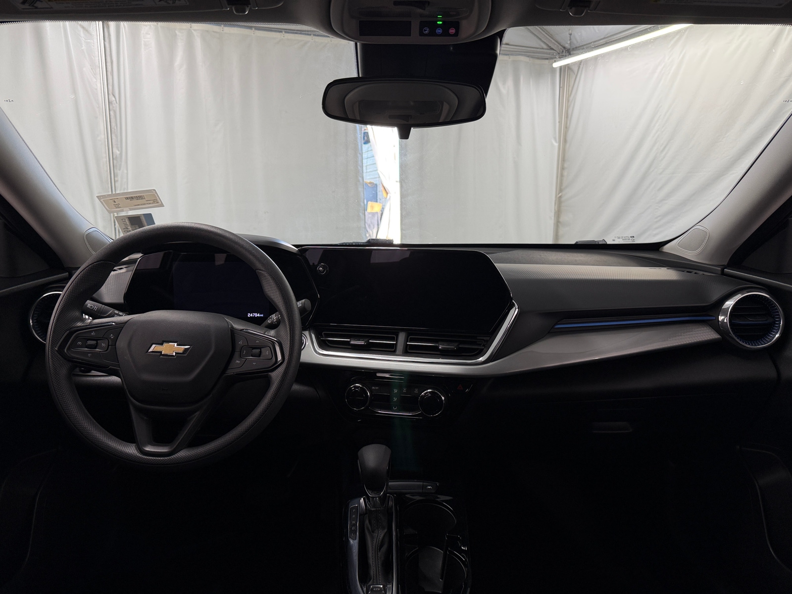 Thumbnail: 2025 Chevrolet Trax - 3