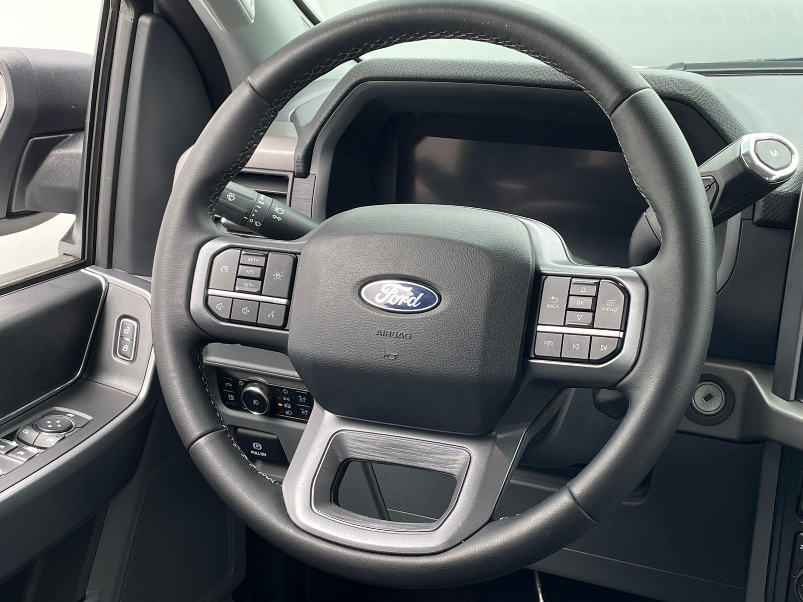 Thumbnail: 2025 Ford Econoline - 5